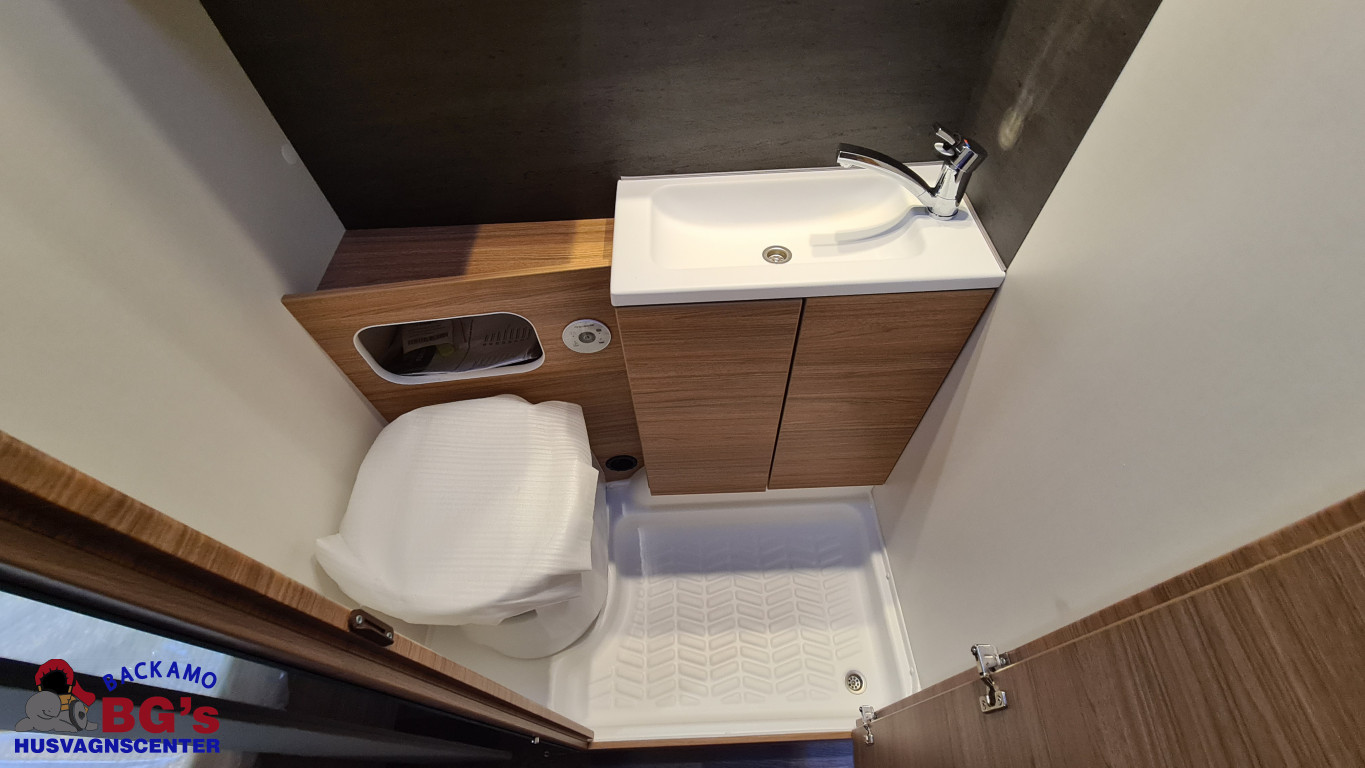 Weinsberg CaraOne 550 UK / AC eller Mover eller Förtält på köpet! - Bild 7