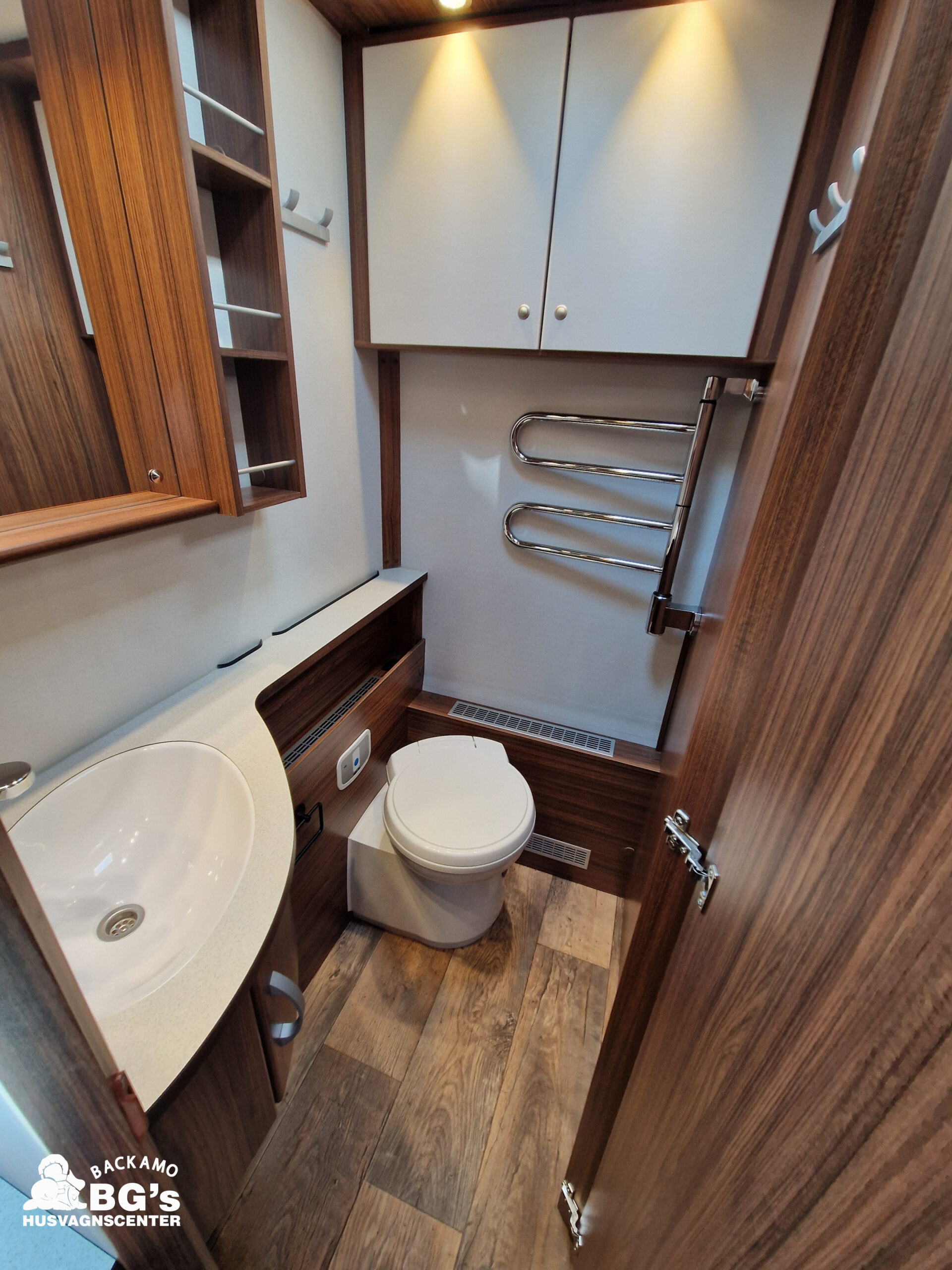 Polar 560 FWA Selected / 15.000 i valfria tillbehör ingår! - Bild 7