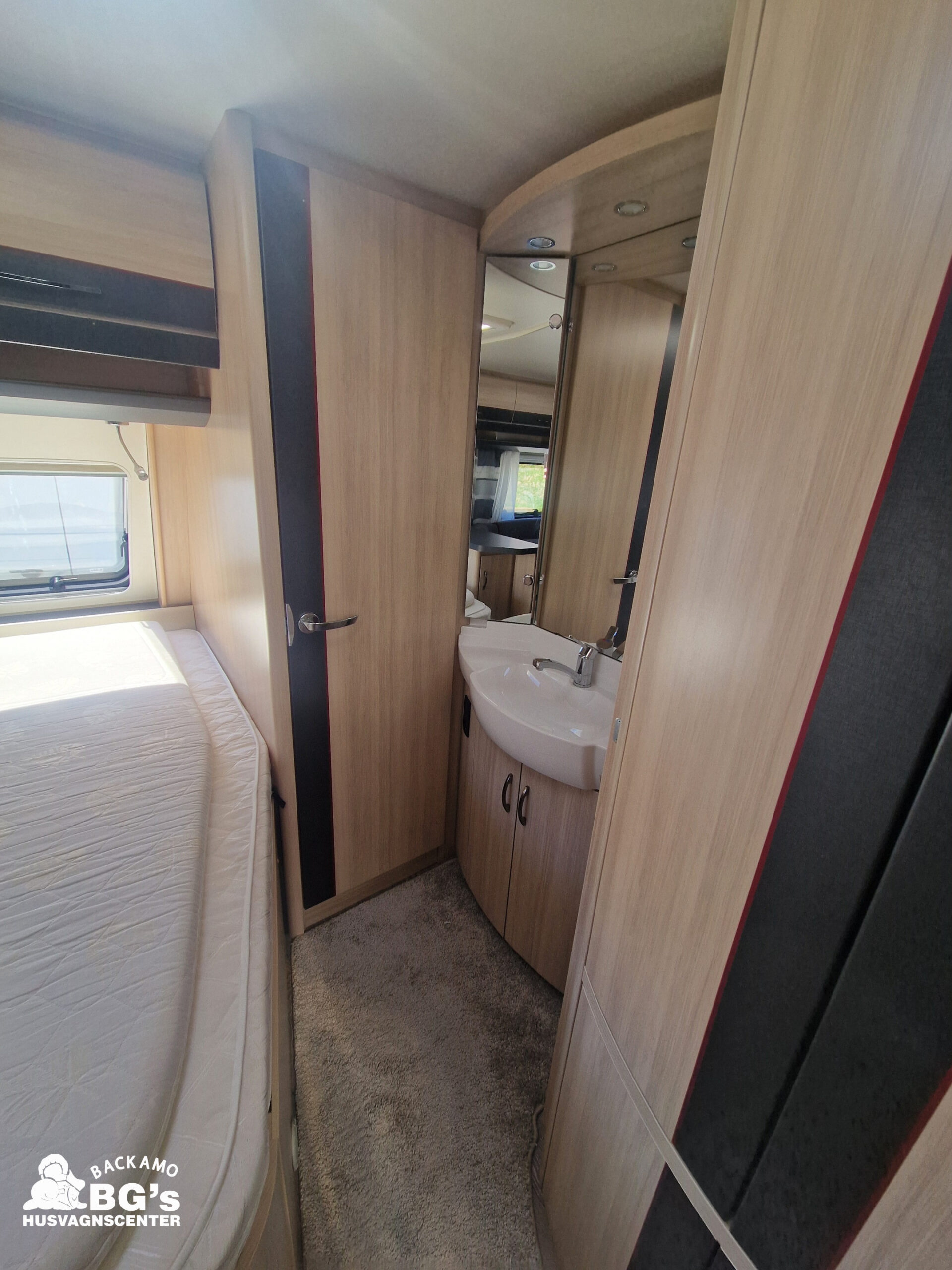 Hobby 650 KMFE DELUXE EDITION - Bild 4