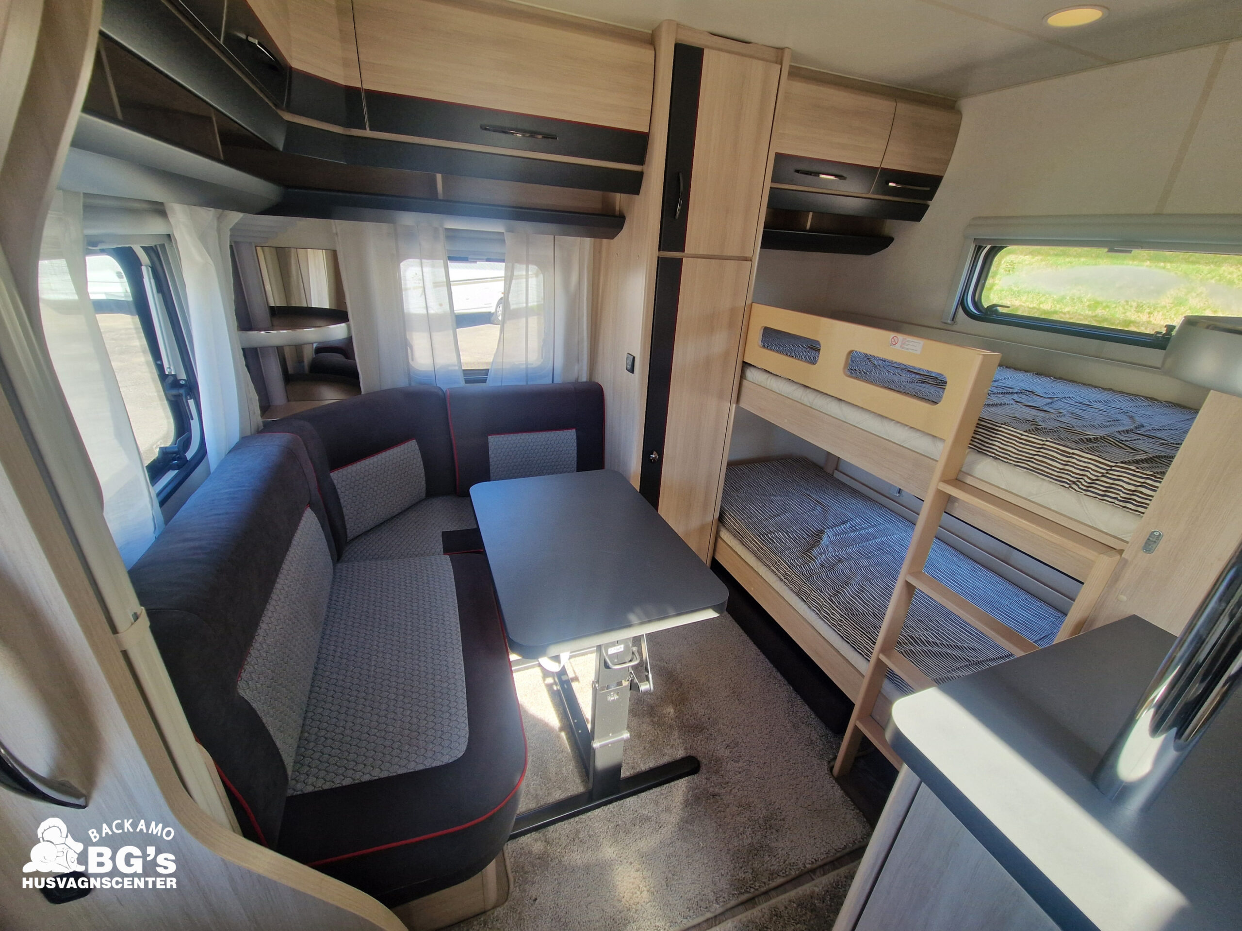 Hobby 650 KMFE DELUXE EDITION - Bild 7