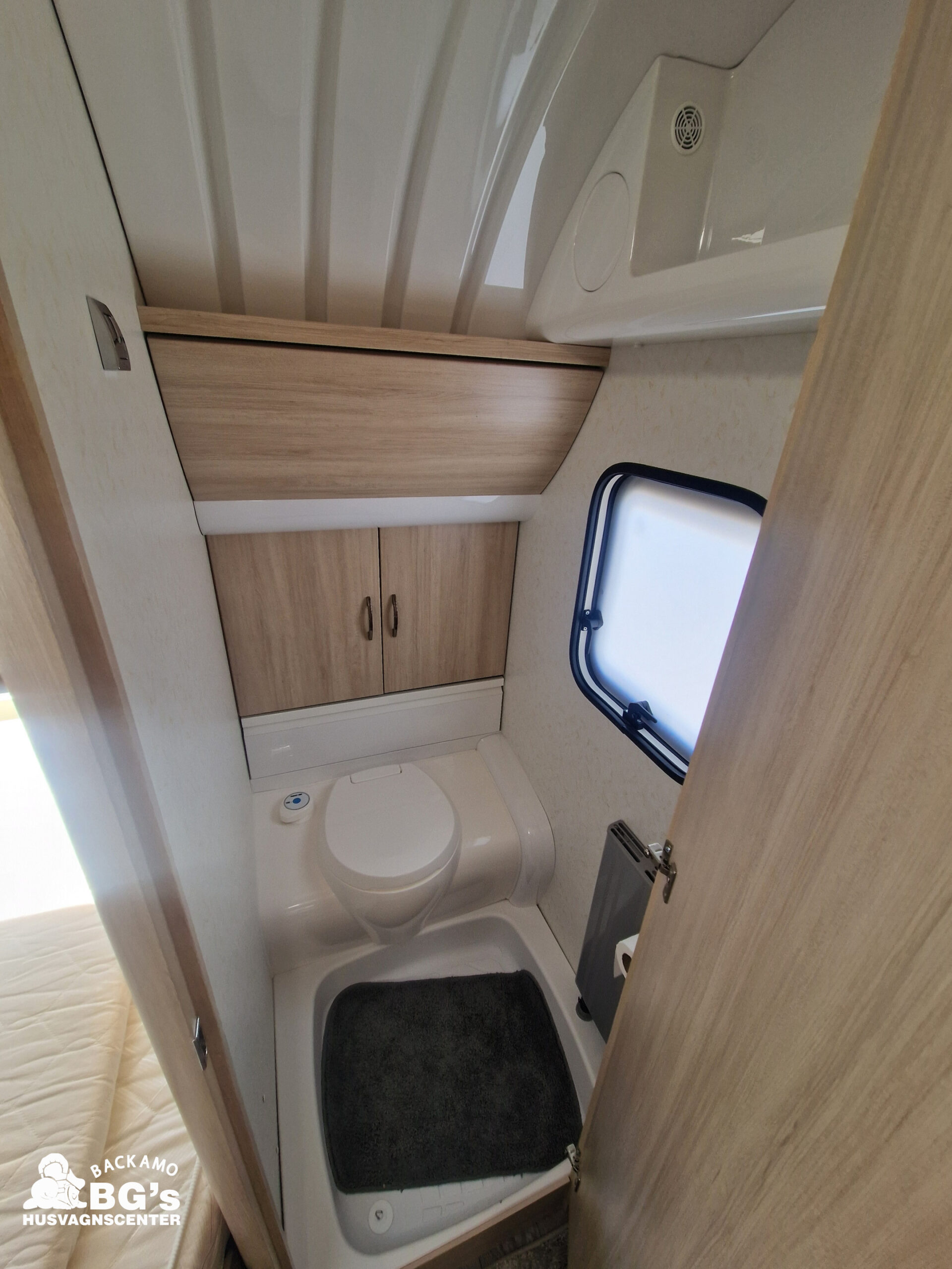Hobby 650 KMFE DELUXE EDITION - Bild 8